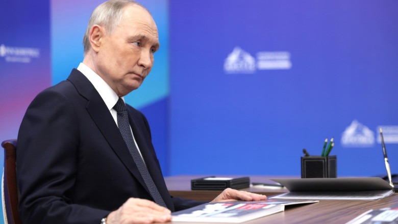 news alert vladimir putin a ordonat un armistitiu temporar in razboiul din ucraina pe perioada pastelui anunta kremlinul 6803b240dd3d3