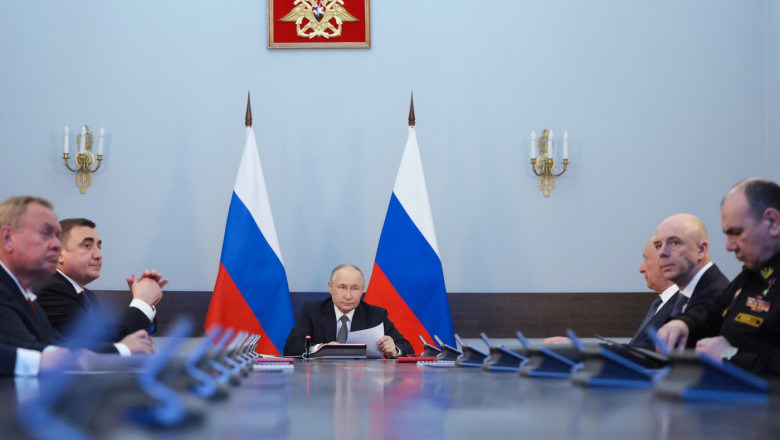 planul lui vladimir putin pentru reinnoirea marinei ruse dupa ce a fost slabita de ucraina in marea neagra 67f930cd3607a