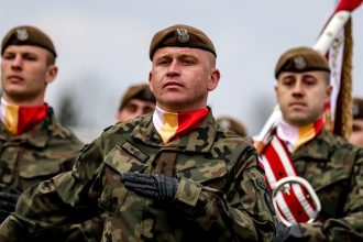 polonia anunta ca va cheltui 5 din pib pentru aparare in 2026 67eeb2e08023c