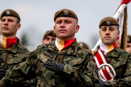 polonia anunta ca va cheltui 5 din pib pentru aparare in 2026 67eeb2e08023c