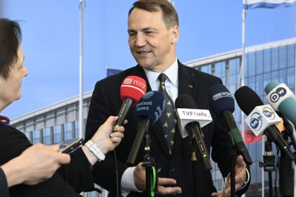 polonia atacurile odioase sunt raspunsul batjocoritor al rusiei vladimir putin isi bate joc de bunavointa lui donald trump 67fce3ad91d9d