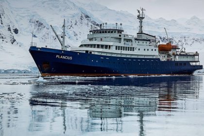 presedintele iranului concediaza un ministru plecat in vacanta in antarctica nu poti face asa ceva date fiind provocarile economice 67f1fea93342c