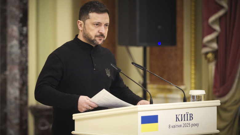 presedintele zelenski a cerut parlamentului de la kiev aplicarea legii martiale in ucraina inca 90 de zile 67fe514d6c17d