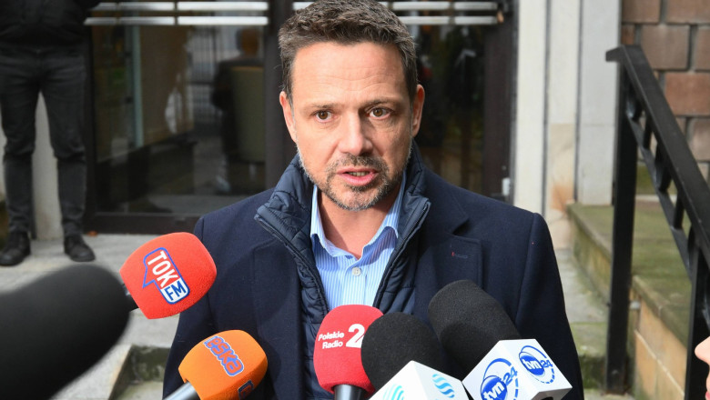 primarul varsoviei favorit pentru a ocupa functia de presedinte al poloniei la alegerile din mai sondaj 680f8fc14b757