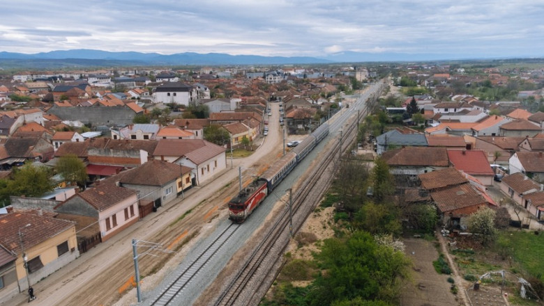 primul kilometru de cale ferata modernizat dat in circulatie pe tronsonul lugoj timisoara 67fe5a76718b4