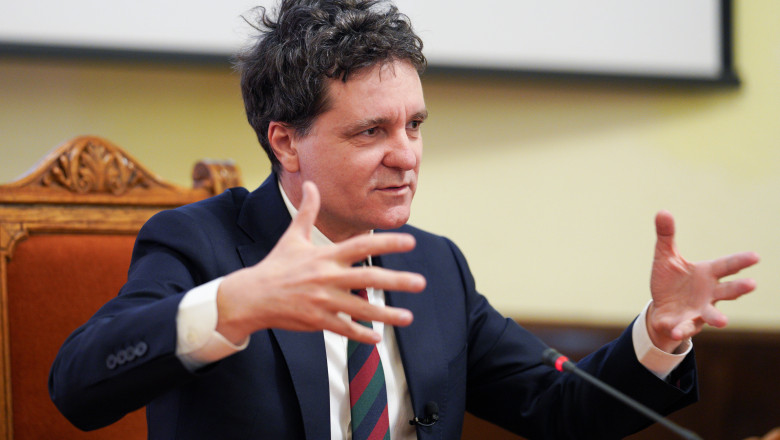 reactia lui nicusor dan dupa ce bec a interzis usr sa i faca campanie orice persoana are dreptul inclusiv sa se razgandeasca 67fac0e07ba4b