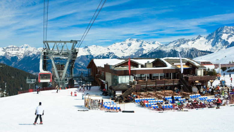 reportaj cnn adevarul despre fetele de cabana care se ocupa de schiorii bogati veniti in europa 68087059b72c5