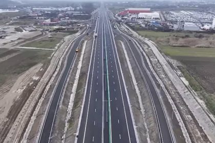 romania a inaugurat 140 de kilometri de autostrada in 2024 un sfert din drumurile tarii sunt inca acoperite cu piatra si pamant ins 680a2b0e9dd0c