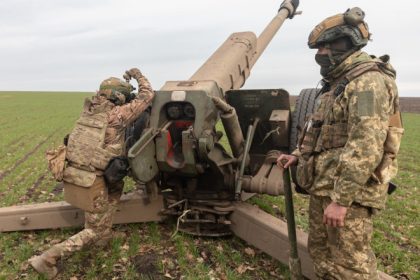 rusii au reactivat obuzierele m 30 care au luptat in al doilea razboi mondial explicatia este mult mai complicata 67f1fea0d94c7