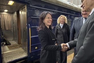 sefa diplomatiei germane a mers in vizita de ramas bun la kiev este absolut crucial sa aratam ca suntem alaturi de ucraina 67ebc192e6a09