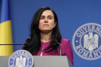 senatul a adoptat motiunea simpla a aur impotriva ministrei muncii demersul votat de parlamentarii usr 680fbdf124139