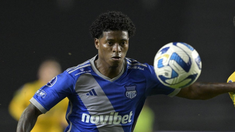 sotia si fiul unui fotbalist au fost rapiti in ecuador ce a facut jackson rodriguez cand atacatorii au intrat in casa 680a5c80d019a