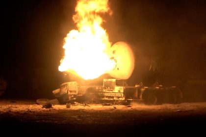 sua acuzate de agresiune de rebelii houthi raiduri aeriene asupra capitalei sanaa in cursul noptii soldate cu victime 680516813a189