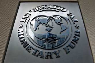 tarifele lui donald trump tulbura economia globala schimbarile majore anuntate de fmi 6807baac98061