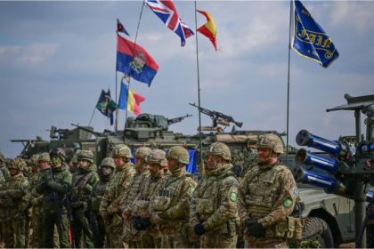 tarile se inarmeaza crestere fara precedent a cheltuielilor militare de la sfarsitul razboiului rece pana in prezent 680f37e6216c1