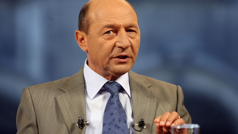 traian basescu apel catre elena lasconi si nicusor dan responsabilitatea pentru tara va obliga 6800c1351d096