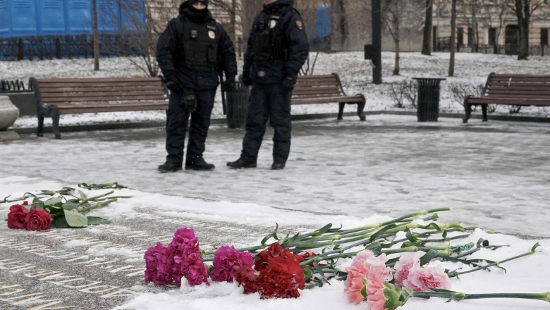 tribunalul din sankt petersburg a condamnat o adolescenta la 3 ani de inchisoare pentru discreditarea armatei 68028d55d1d1e