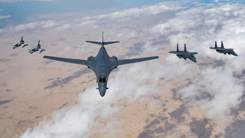 trimiterea de catre sua a unui bombardier strategic b 1b in coreea de sud infurie phenianul aceasta este o amenintare deschisa 680097b95ecdd