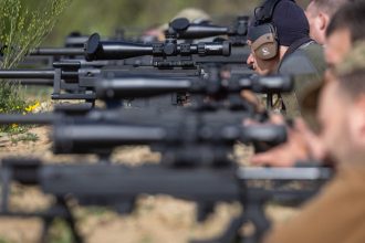 ucraina lanseaza o platforma militara pentru achizitia de arme cu puncte castigate pe front va fi amazonul armatei 681054adbe81d