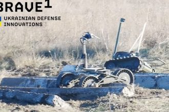 ucraina testeaza roboti terestri care pot invinge bruiajul electronic al rusilor de pe campul de lupta 67f80e2d7a3f5