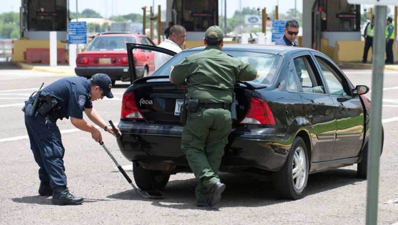 un cetatean american si sotia sa spun ca au fost retinuti si bagati in celule fara nicio explicatie cand se intorceau din canada 6804bea1345f9