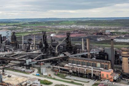 un efect neasteptat al schimbarilor tarifare impuse de donald trump marea britanie nationalizeaza ultima sa fabrica de otel 68054b453fe85