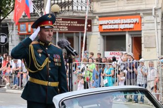 un general rus incarcerat pentru coruptie va lua comanda unui detasament de detinuti storm z pentru a lupta in ucraina 67f6c0364e9ba