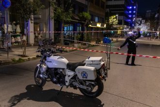 un grup de gherila urbana din grecia revendica atacul cu bomba asupra hellenic train 67fd1beccf8e0