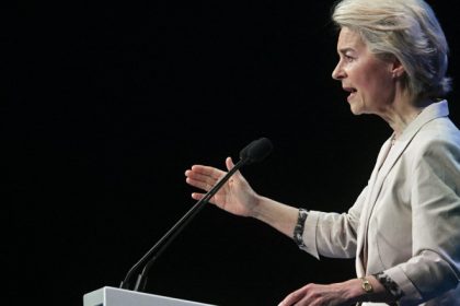 ursula von der leyen il ataca pe trump nu ne pedepsim vecinii discurs dur despre tarifele impuse de sua 6811a2bde94e5