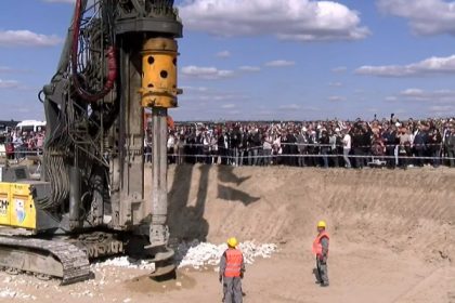 video au inceput lucrarile la podul de flori primul din cele 5 care vor fi construite peste prut grindeanu se intampla cu bani de la ue 680cfe5556d6e