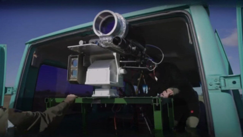 video ce este trident noua arma a ucrainei primele imagini cu sistemul laser capabil sa doboare avioane si drone 67fc282cf2668