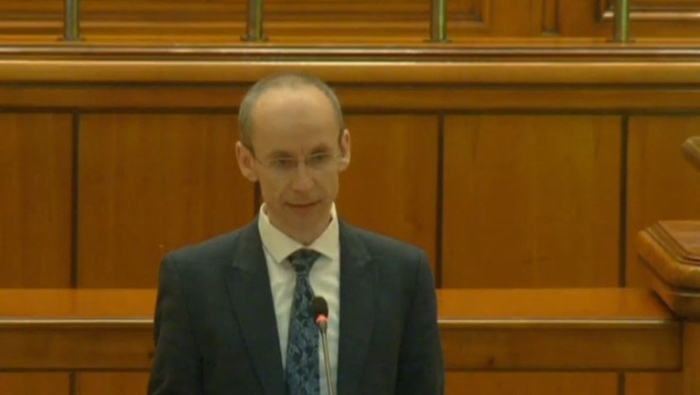 video deputat aur declaratie controversata fetitele se joaca cu papusi si experimenteaza un rol apropiat prostitutiei nu pe cel de mama 67fe66dc81117