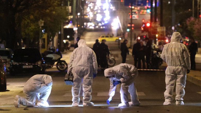 video explozie la atena o bomba a fost detonata in fata sediului hellenic train implicata in cel mai grav accident de tren din grecia 67f9fde98e532