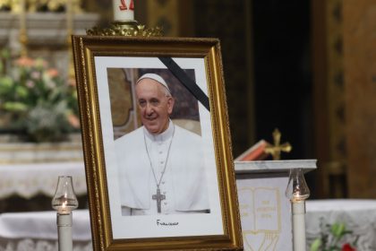 video guvernul va declara zi de doliu national in romania sambata la inmormantarea papei francisc ce presupune masura 6808c4013eba7