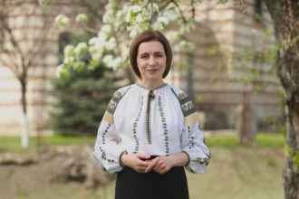 video maia sandu mesaj de paste sa fim mai aproape unii de altii sa ne ascultam sa ne iertam si sa mergem impreuna pe calea binelui 6804a025c2e66