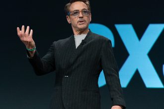 video robert downey jr revine in viitorul film avengers din distributie mai fac parte sebastian stan patrick stewart si ian mckellen 67ebc2075b36c