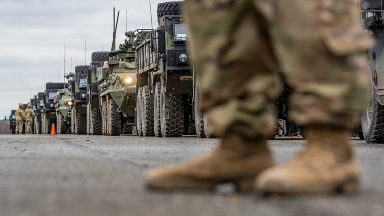 video trump vrea sa conditioneze pastrarea trupelor sua in europa de acceptarea tarifelor comerciale ar fi frumos 67f8d7be53db8