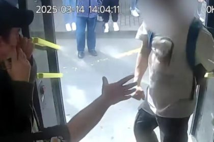 video val de incidente violente in transportul public soferi agresati autobuze si tramvaie vandalizate imagini cu cele mai recente cazuri 67ec09de5461c