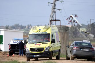 video vreme extrema in spania trei morti si mai multi raniti in urma furtunii nuria care a lovit sudul tarii 67f0dbfd24ed7