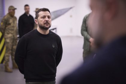 volodimir zelenski ii da replica lui donald trump crimeea apartine ucrainei 680be192ee605