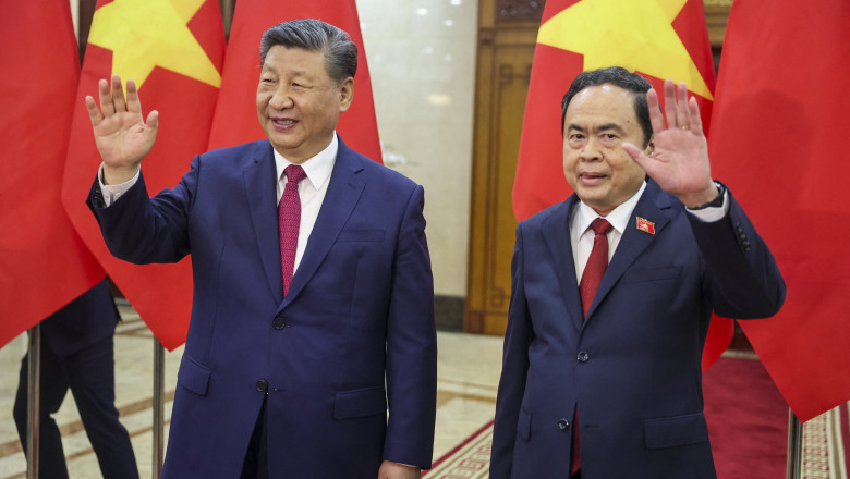 xi jinping a mers in vietnam pentru a se intalni cu liderul de la hanoi raspunsul celor doi la razboiul tarifelor declansat de trump 67fd27a47c89a