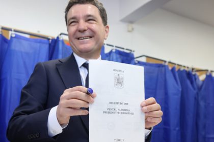 alegeri prezidentiale 2025 nicusor dan prima reactie dupa ce a intrat in al doilea tur romania are nevoie de directia pro occident 681835ed718bf