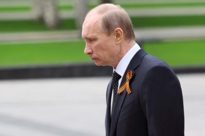 analiza vladimir putin are motive sa sarbatoreasca ziua victoriei dar petrecerea ar putea fi de scurta durata scrie cnn 681c799daeb76