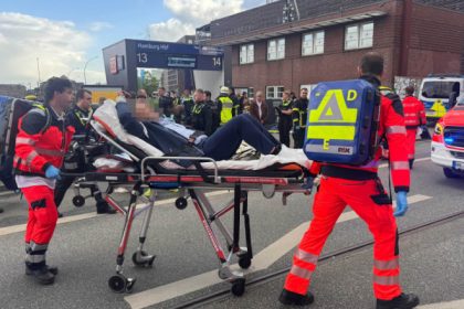 atac cu cutitul in gara centrala din hamburg ce spun politistii despre femeia care a ranit 18 oameni 6831ddcd12563