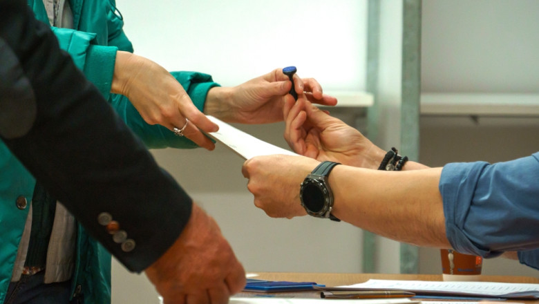 aur dupa intalnirea cu reprezentantii mae mai si aep partidul sustine ca in republica moldova continua turismul electoral 68288eb111baf