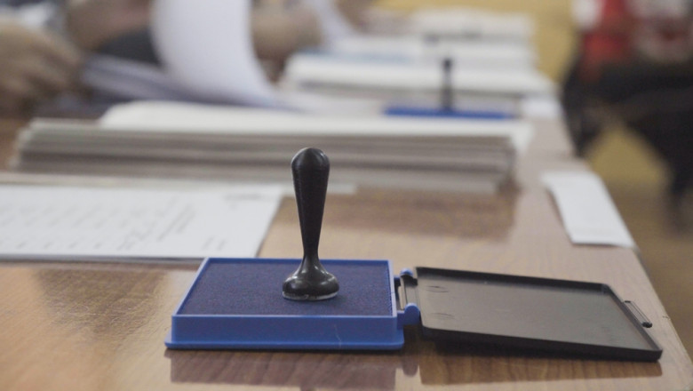 autoritatea electorala dezminte informatiile privind amanarea turului al doilea al prezidentialelor 681b7848da3c0