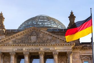 avertismentul serviciilor de la berlin extremistii de dreapta sunt tot mai predispusi la violenta 682b1069c2d26