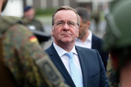 boris pistorius ministrul german al apararii va face parte si din noul executiv de la berlin condus de friedrich merz 681888a56f71e