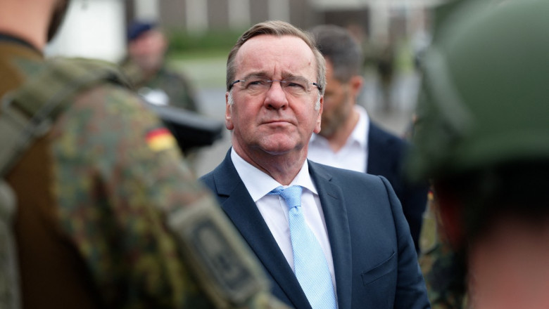 boris pistorius ministrul german al apararii va face parte si din noul executiv de la berlin condus de friedrich merz 681888a56f71e