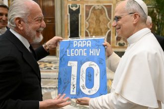 campionii italiei din seria a au fost primiti la vatican de catre papa leon al xiv lea mesajul suveranului pontif 6835c8ef19771